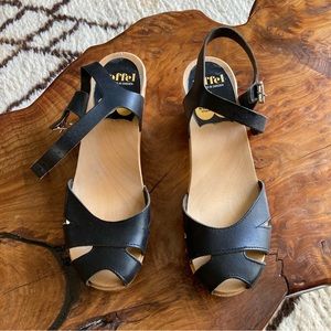 Swedish Hasbeens Toffel open toe black clog sandals